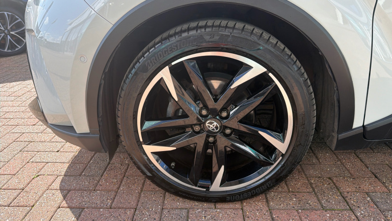 Toyota C-HR 2.0 Hybrid GR Sport 5dr CVT Hybrid Hatchback